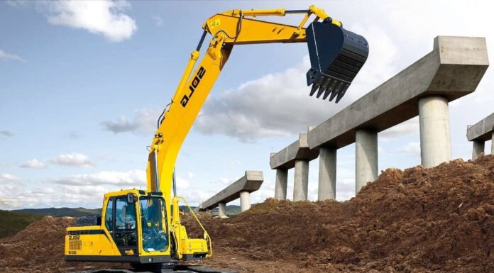 Где купить экскаватор? Советы от экспертов SDLG