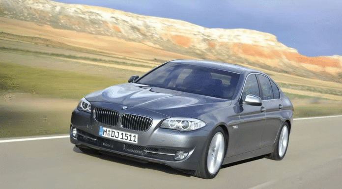 BMW F10 із США – елегантний лімузин 5-ї серії за привабливою ціною