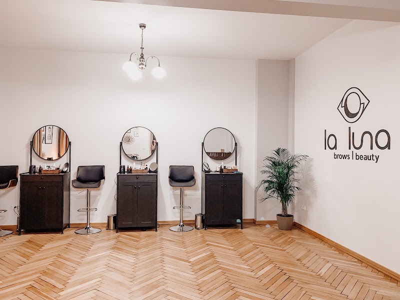 LA LUNA BROWS|BEAUTY