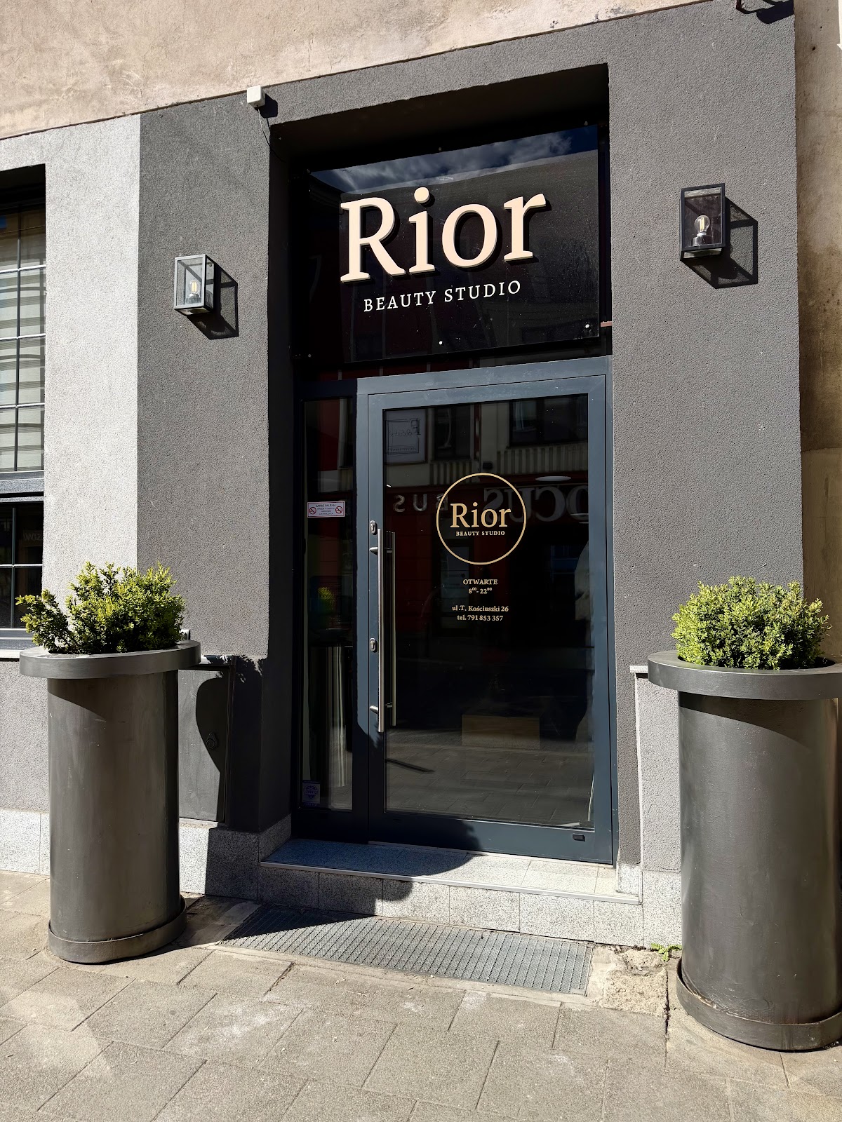 Rior Studio — Beauty