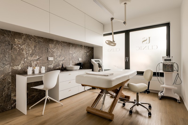US Clinic