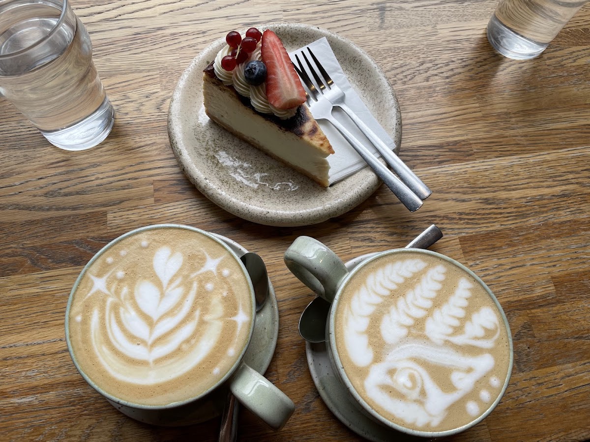 Chmiel kawę - Coffee & Pastries Concept — Cafe