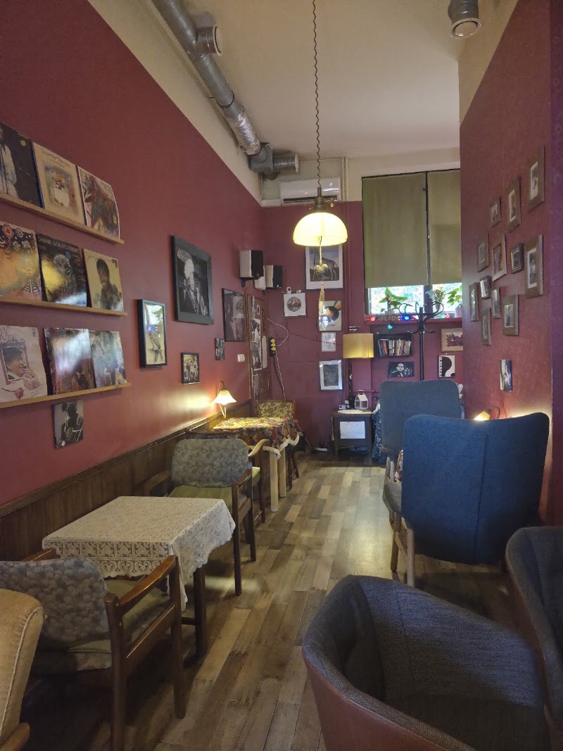 Vinyl Cafe